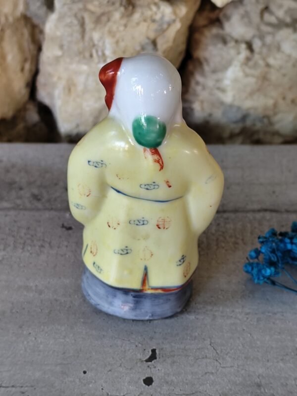Dieu Chinois de la sagesse en porcelaine. – Image 2