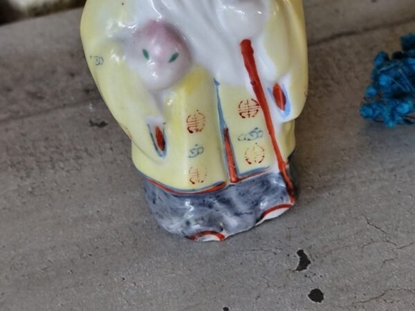 Dieu Chinois de la sagesse en porcelaine. – Image 4
