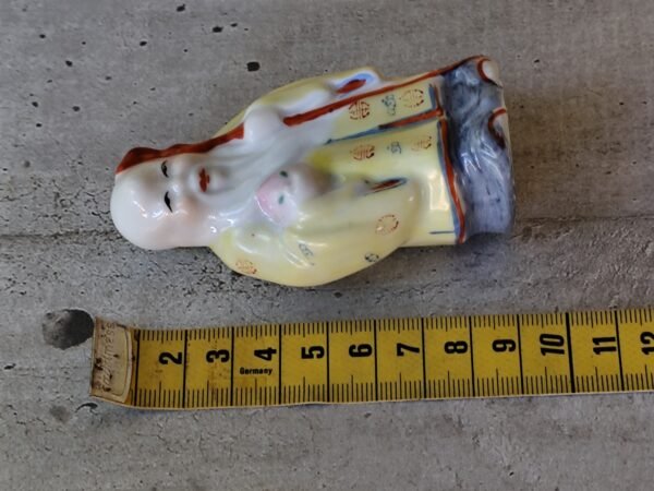Dieu Chinois de la sagesse en porcelaine. – Image 5