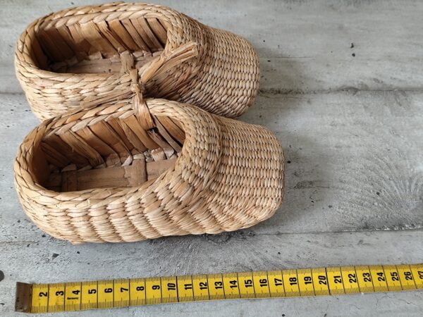 Chaussures en paille tressée – Image 7