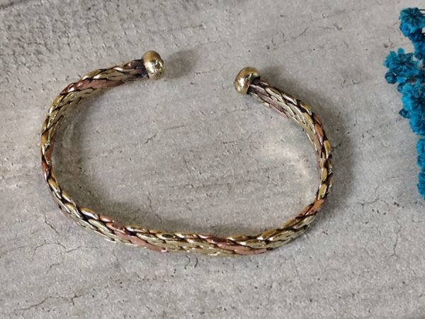 Bracelet en cuivre tressage artisanal – Image 3