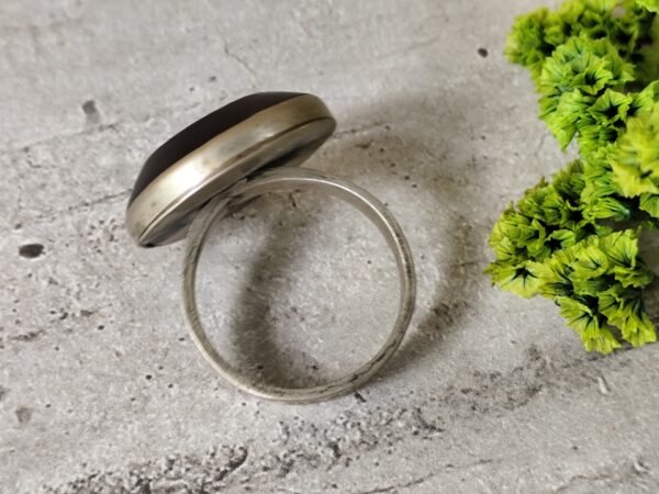 Bague en bois d'ébène touareg. – Image 2