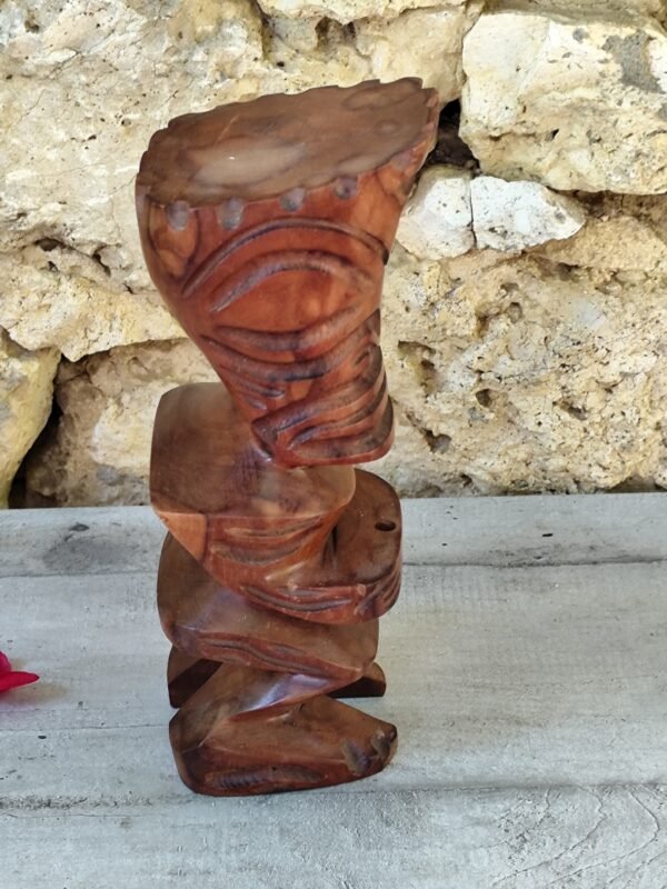 ancien totem Tiki tahitien en bois – Image 4