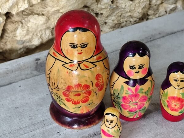 Lot de poupées anciennes russes en bois matryoshka anciennes – Image 2
