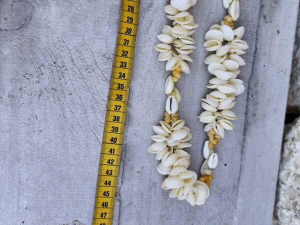 Ancien collier de coquillages tahitien (Copie) – Image 9