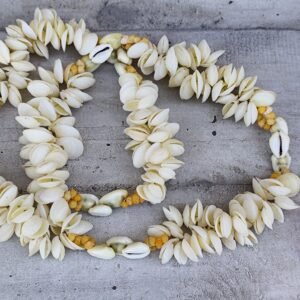 Ancien collier de coquillages tahitien (Copie)