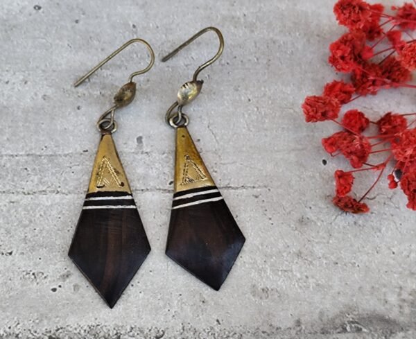 Bijou touareg ethnique boucle d'oreille ethnique en bois d'ébène du niger – Image 2
