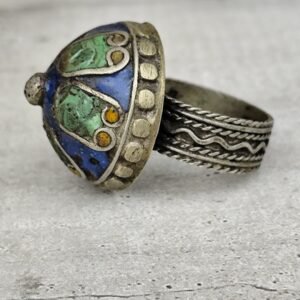rare ancienne bague berbère en email