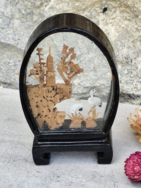 Diorama chinois grue en liege vintage – Image 2