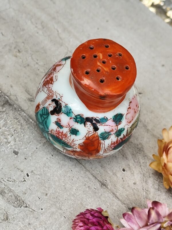 Ancienne salière japonaise en porcelaine. – Image 2