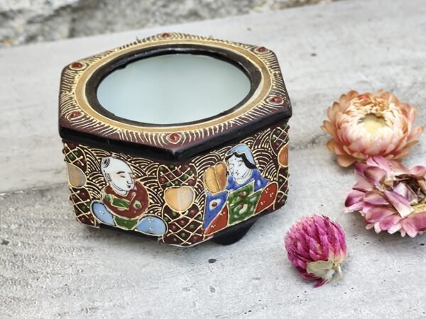 Pot à encens brûle parfum en porcelaine satsuma Japon – Image 2