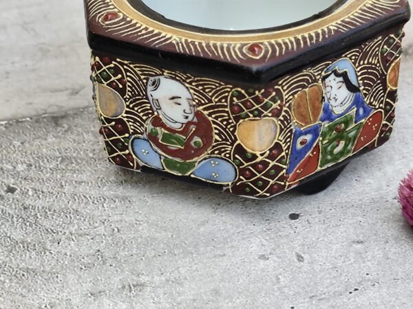 Pot à encens brûle parfum en porcelaine satsuma Japon – Image 3