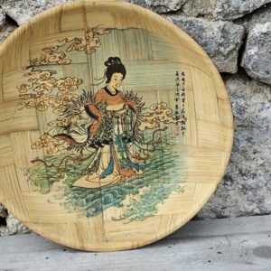 Plateau asiatique en bambou – Art traditionnel & élégance naturelle