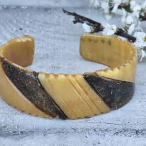 Bracelet Vintage en Os Artisanat ancien – Matière naturelle & élégance tribale