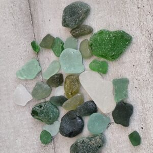 Lot 50 g de verre de mer naturel – éclats polis par l’océan – décoration & créations